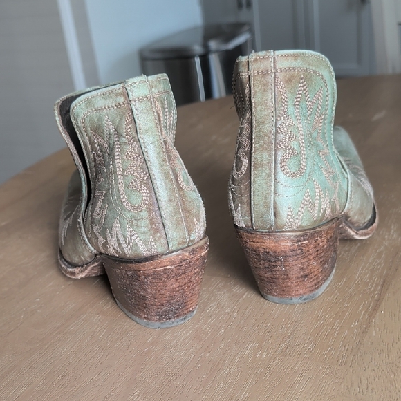 Ariat Brown Leather Western Boots - Picture 6 of 9